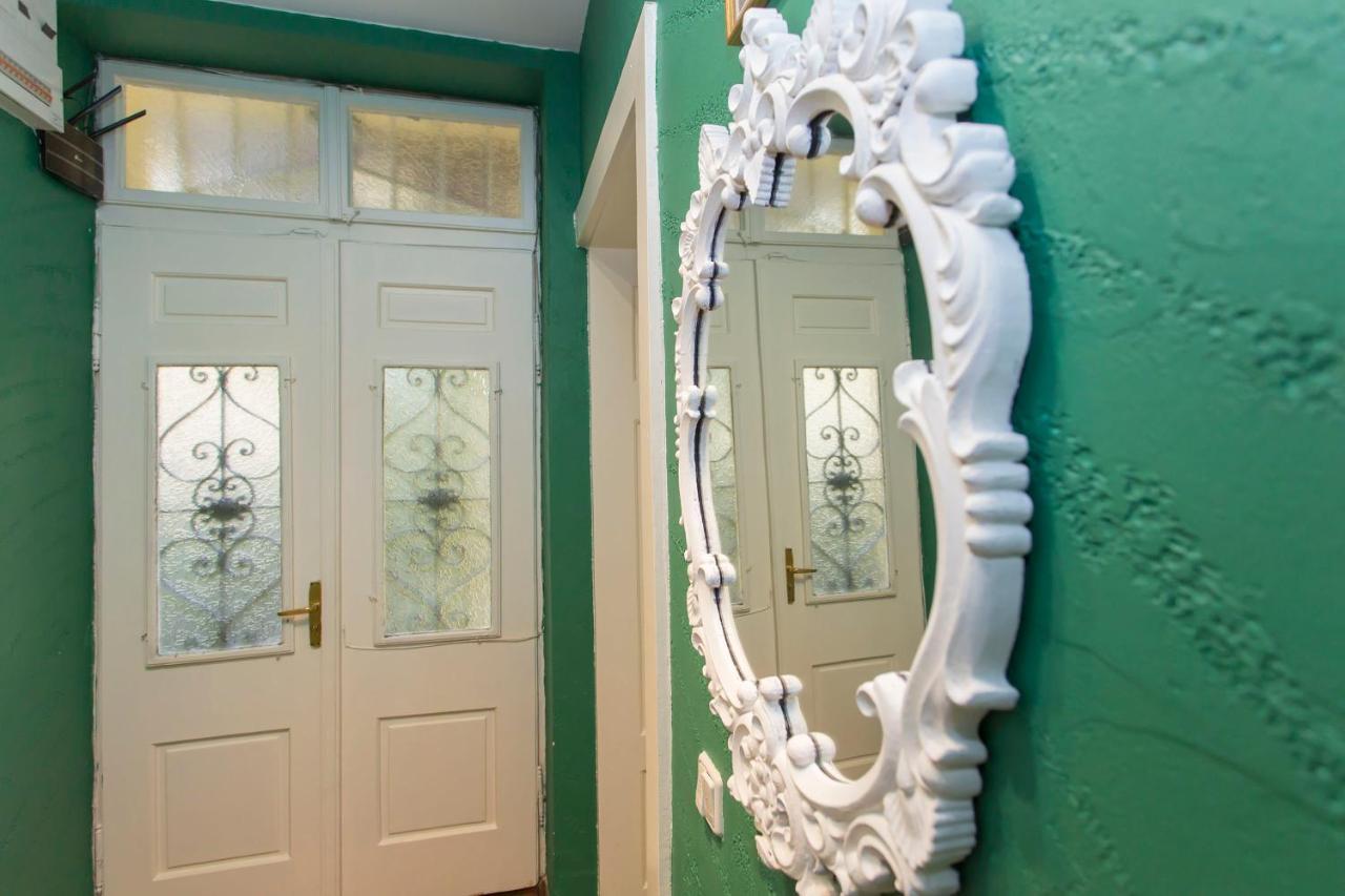 Social Guest House Sofia Ngoại thất bức ảnh