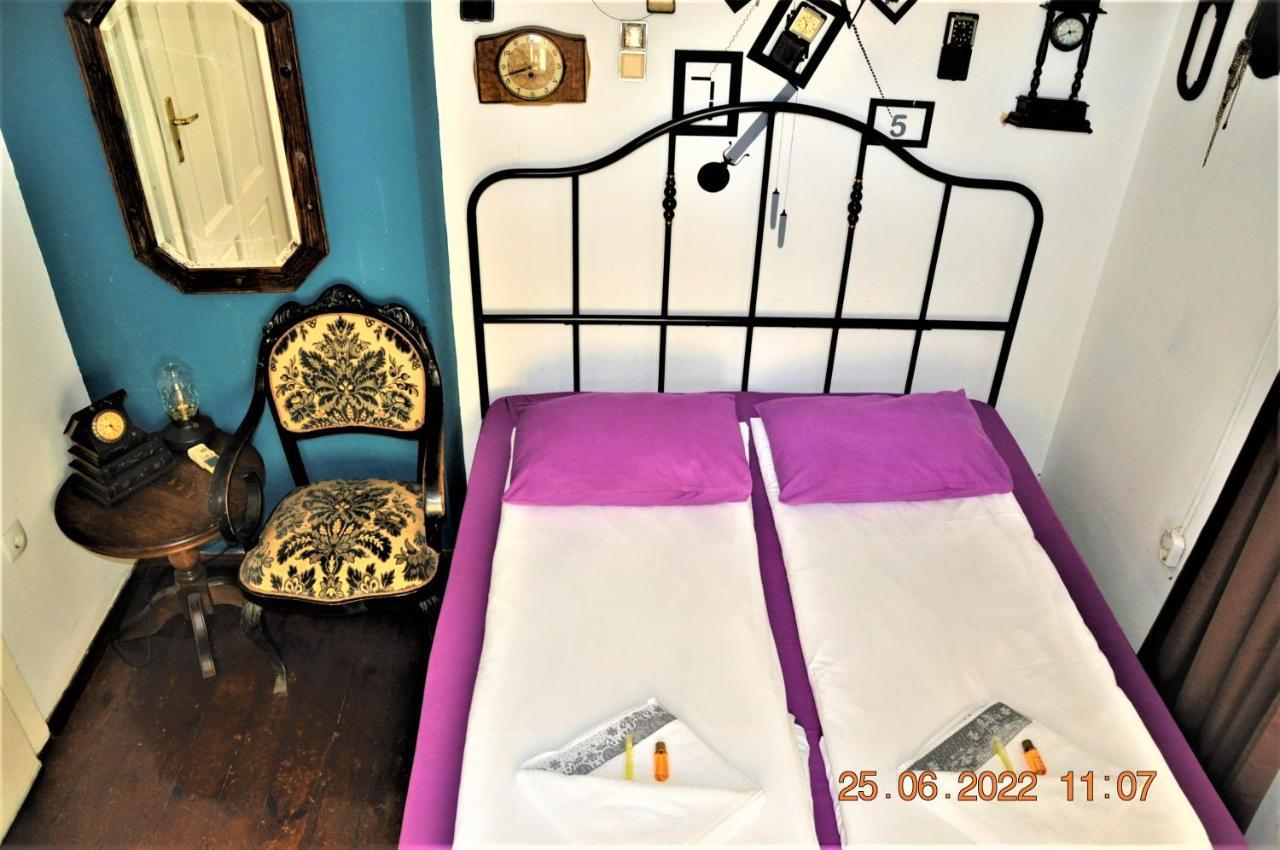 Social Guest House Sofia Ngoại thất bức ảnh