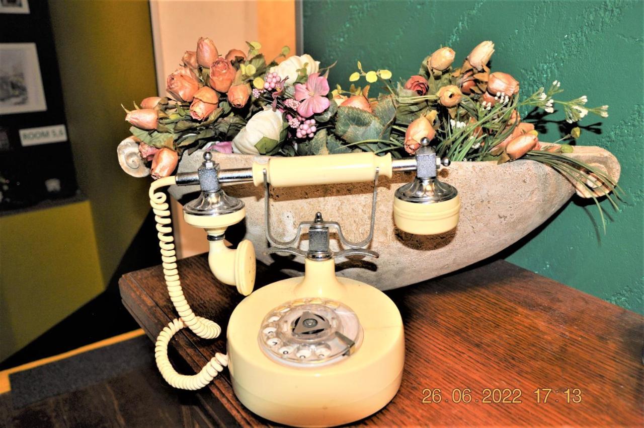 Social Guest House Sofia Ngoại thất bức ảnh