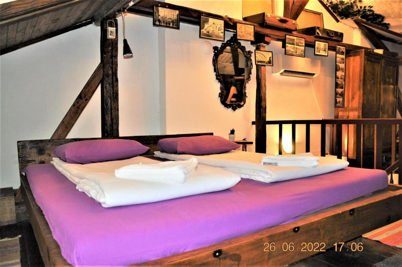 Social Guest House Sofia Ngoại thất bức ảnh