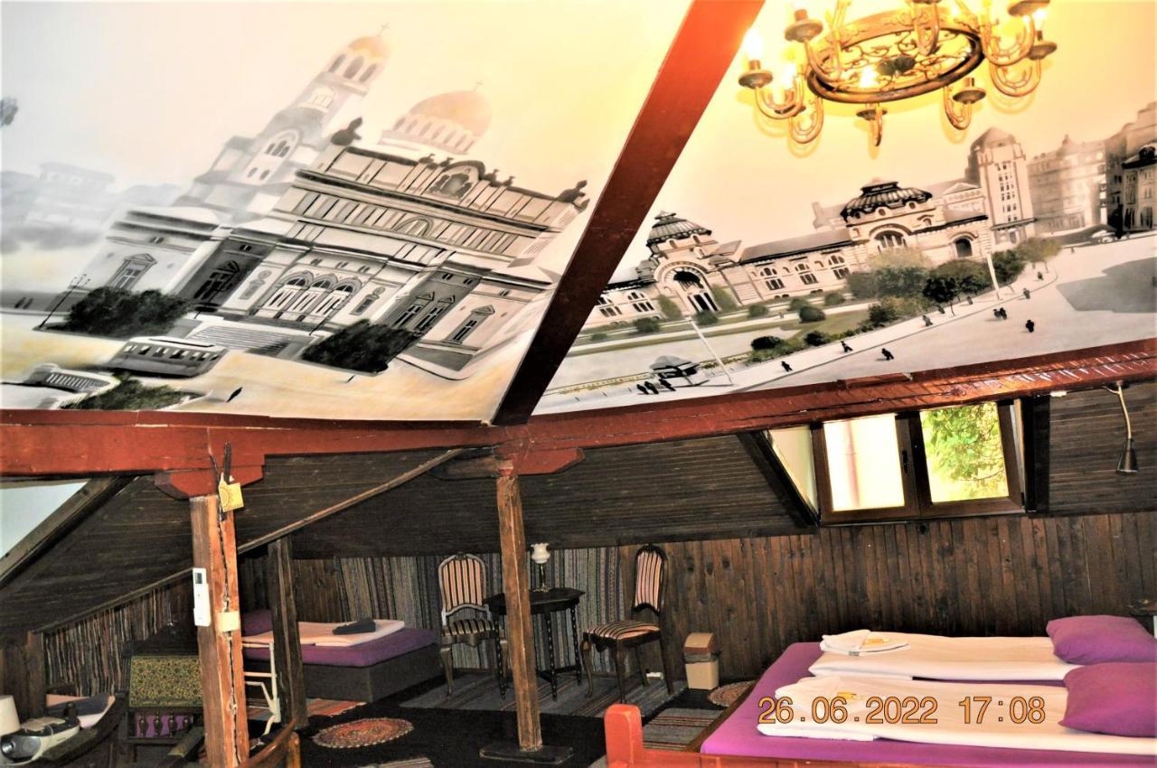 Social Guest House Sofia Ngoại thất bức ảnh